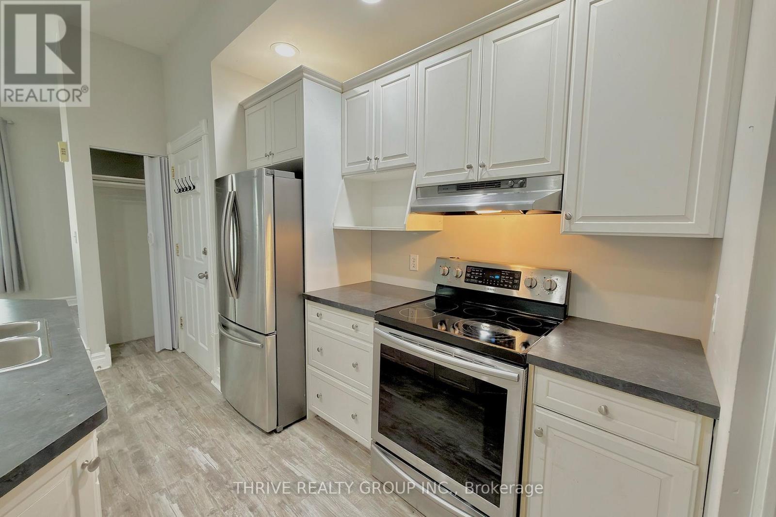 1 - 385 Central Avenue, London East, Ontario  N6B 2E3 - Photo 6 - X13776118