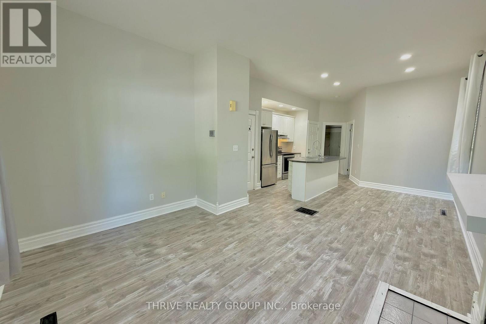 1 - 385 Central Avenue, London East, Ontario  N6B 2E3 - Photo 8 - X13776118