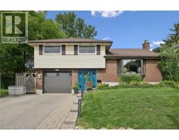 254 QUICKFALL Drive, Waterloo, Ontario