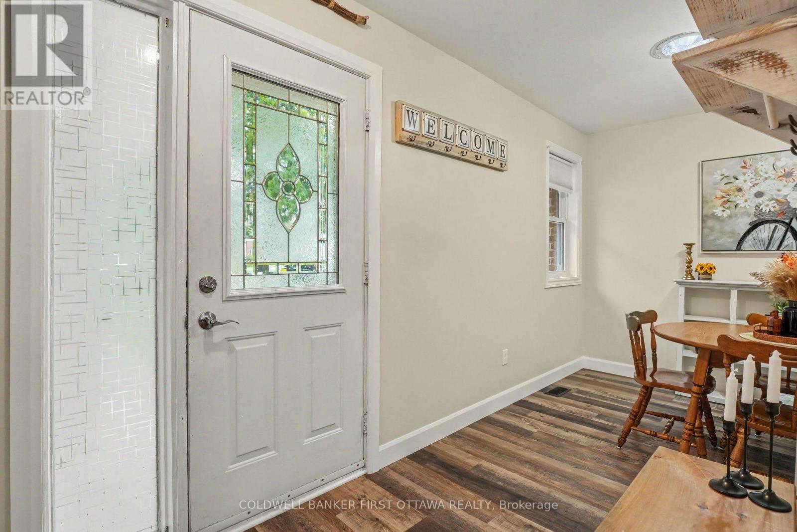 6 Bathurst Road, Perth, Ontario  K7H 0B2 - Photo 5 - X13776092