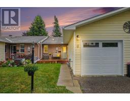 6 BATHURST ROAD, Perth, Ontario