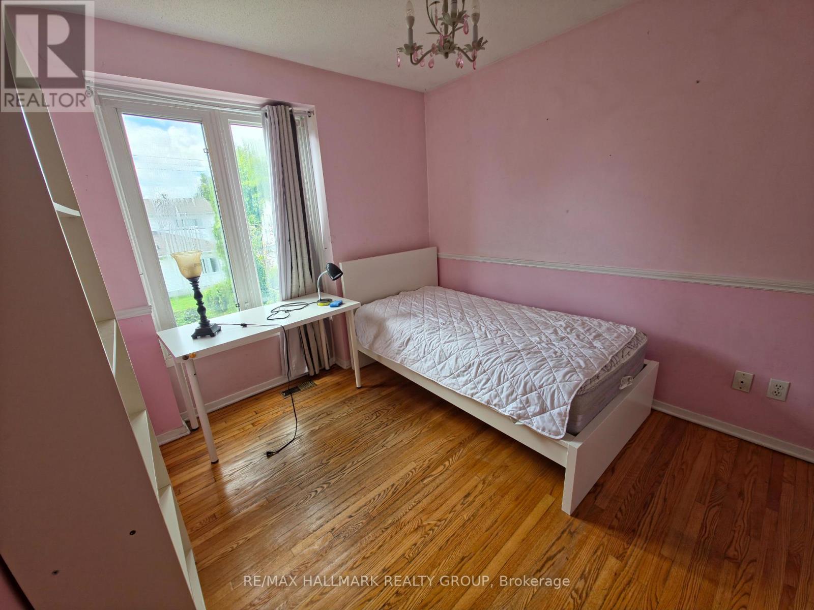 3288 Clearwater Crescent, Ottawa, Ontario  K1V 7S2 - Photo 12 - X13776098