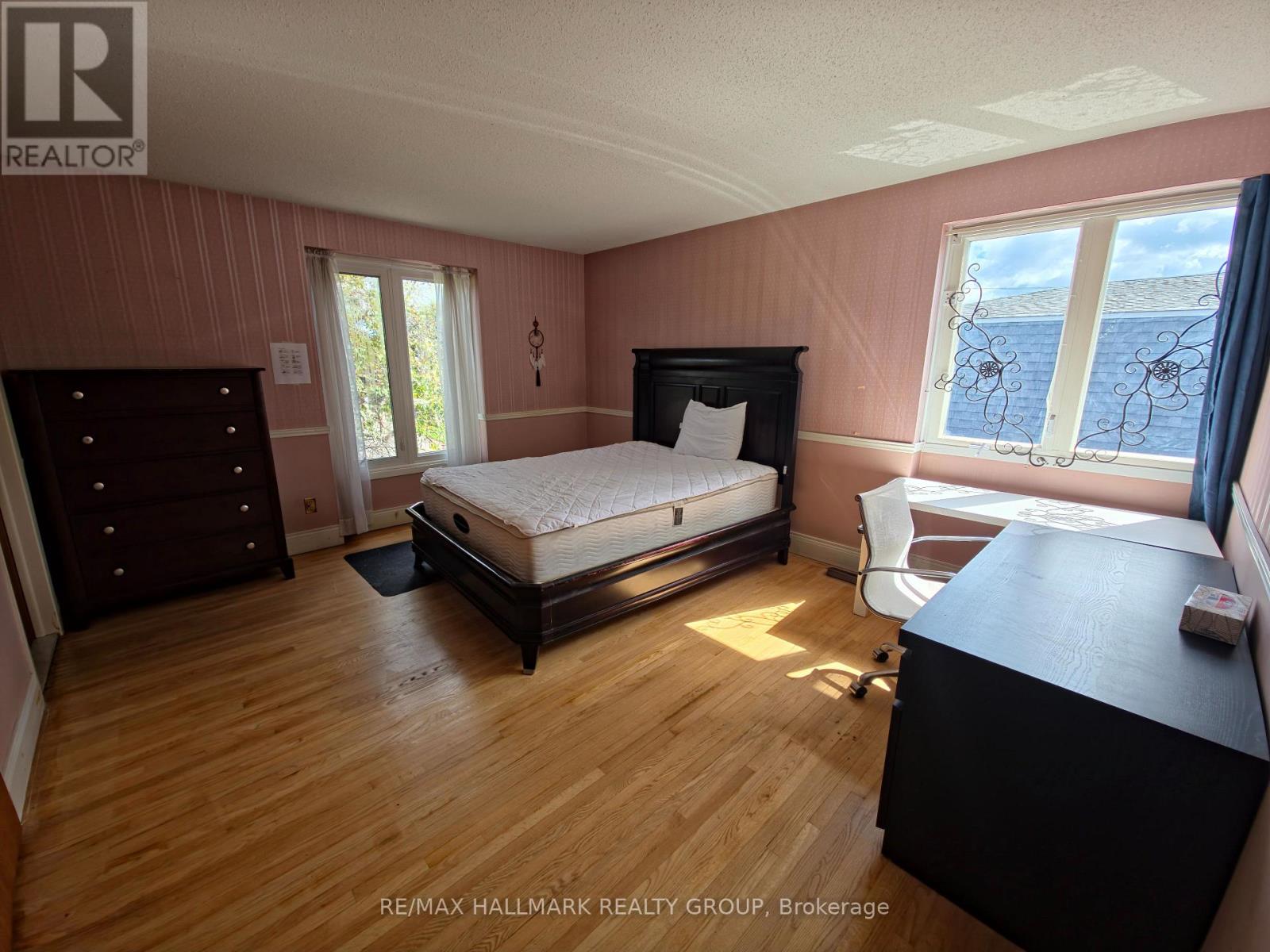 3288 Clearwater Crescent, Ottawa, Ontario  K1V 7S2 - Photo 13 - X13776098