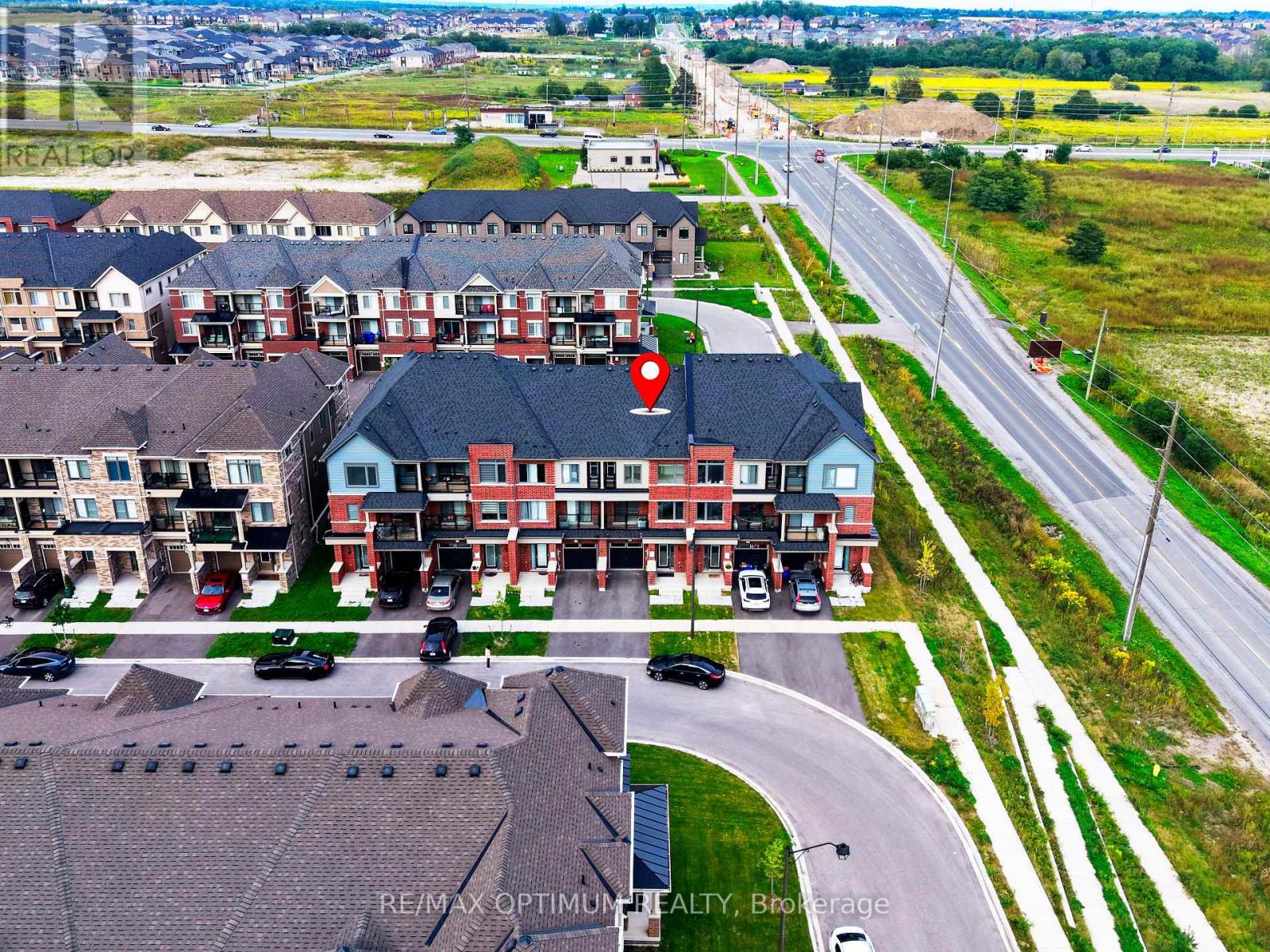 2004 CAMERON LOTT CRESCENT, Oshawa, Ontario