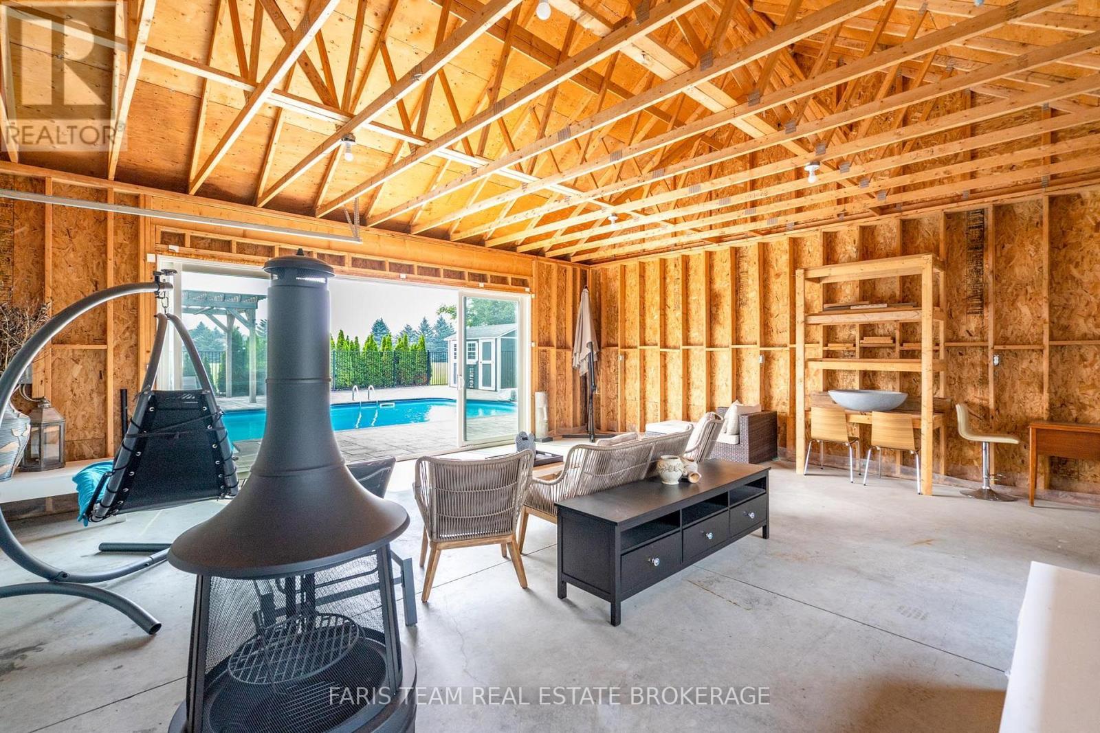 2 Harry Parker Place, Adjala-Tosorontio, Ontario  L0M 1J0 - Photo 43 - N13776158