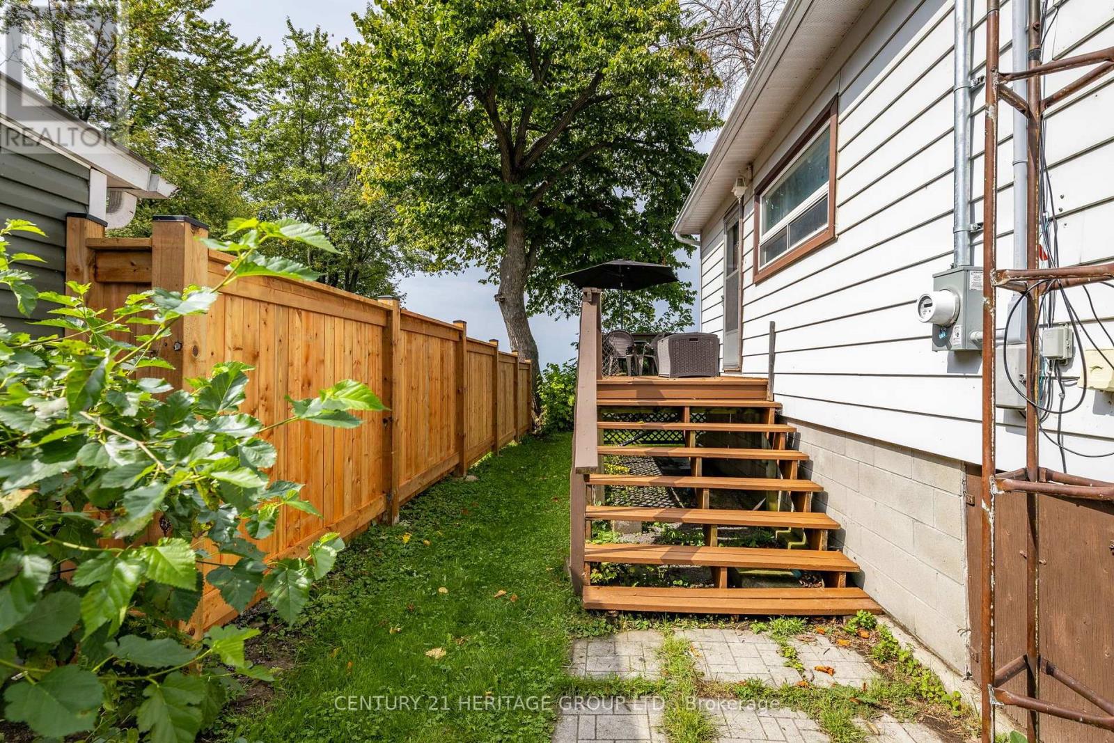 2728 Lone Birch Trail, Ramara, Ontario  L0K 1B0 - Photo 33 - S13776108