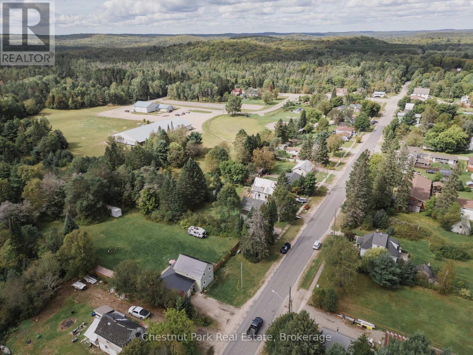 2200 Stisted Road S, Mcmurrich/monteith, Ontario  P0A 1Y0 - Photo 3 - X13776080