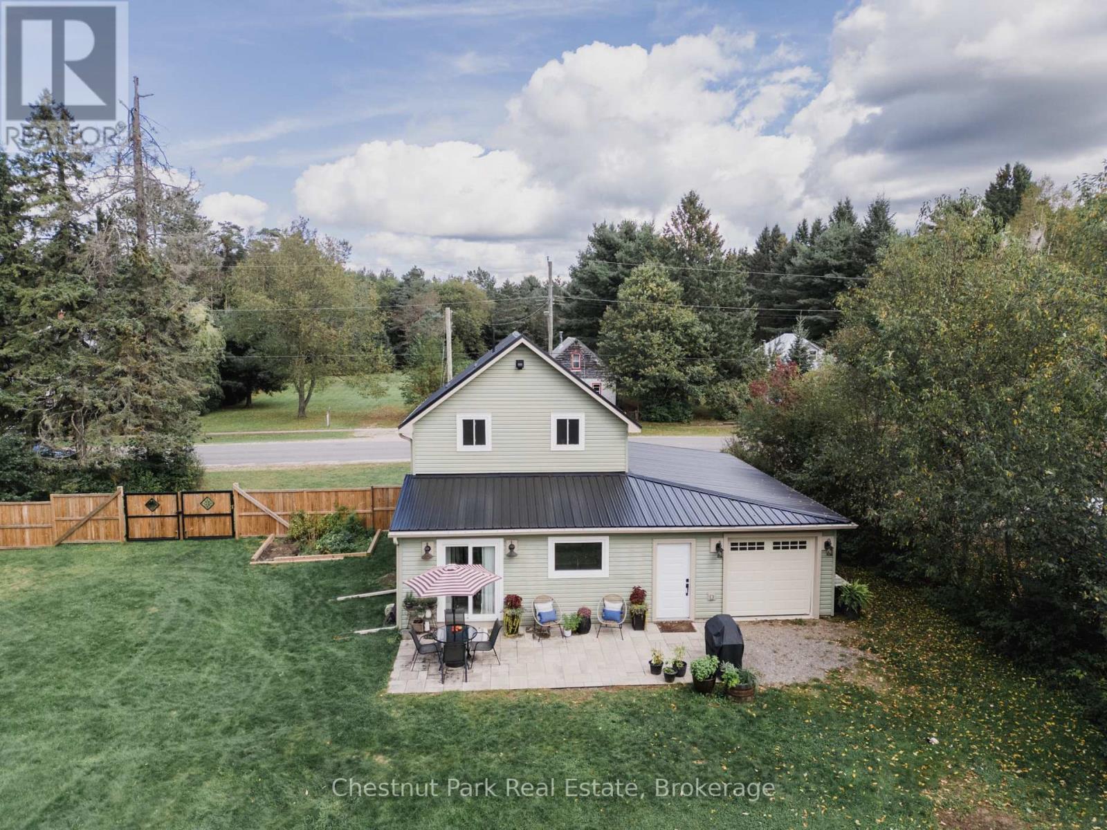 2200 Stisted Road S, Mcmurrich/monteith, Ontario  P0A 1Y0 - Photo 4 - X13776080