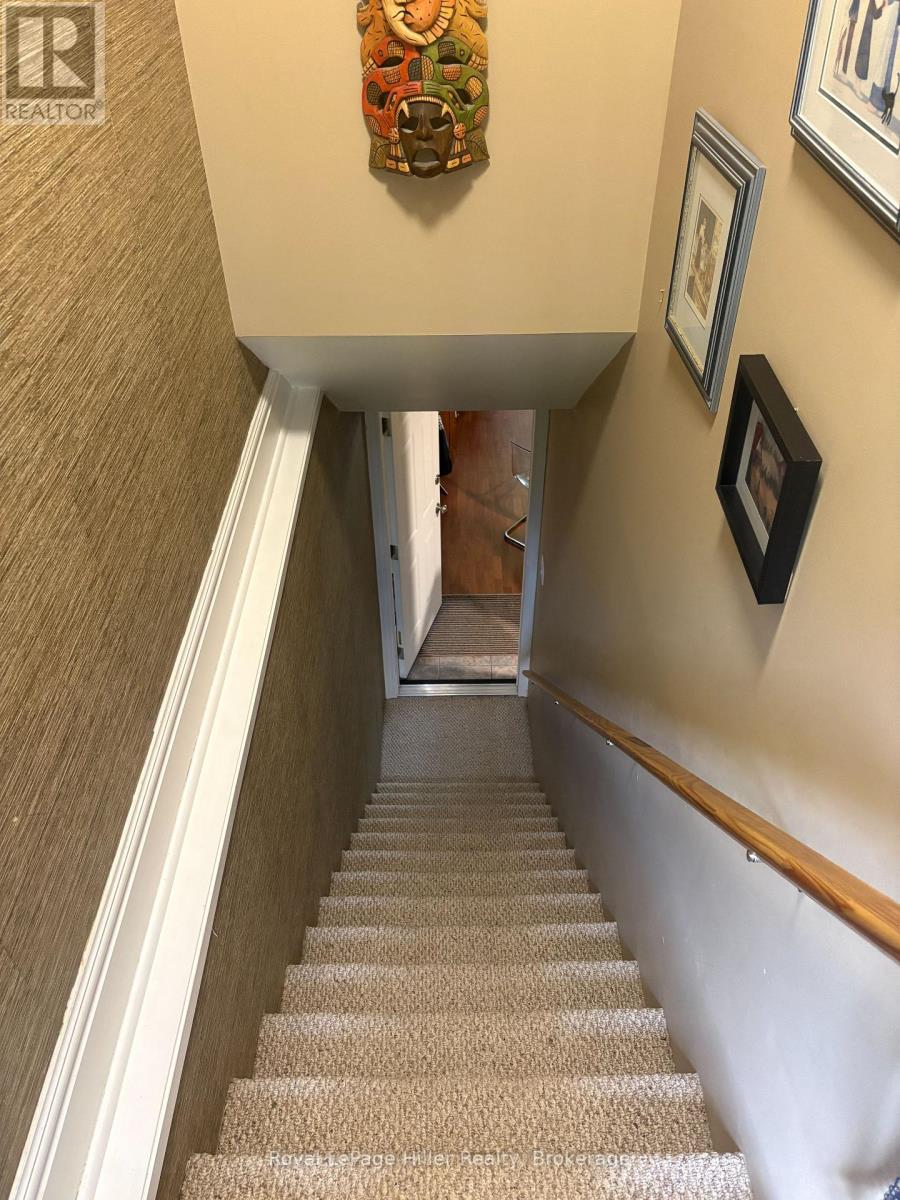 141 William Street, Stratford, Ontario  N5A 4X9 - Photo 2 - X13776116