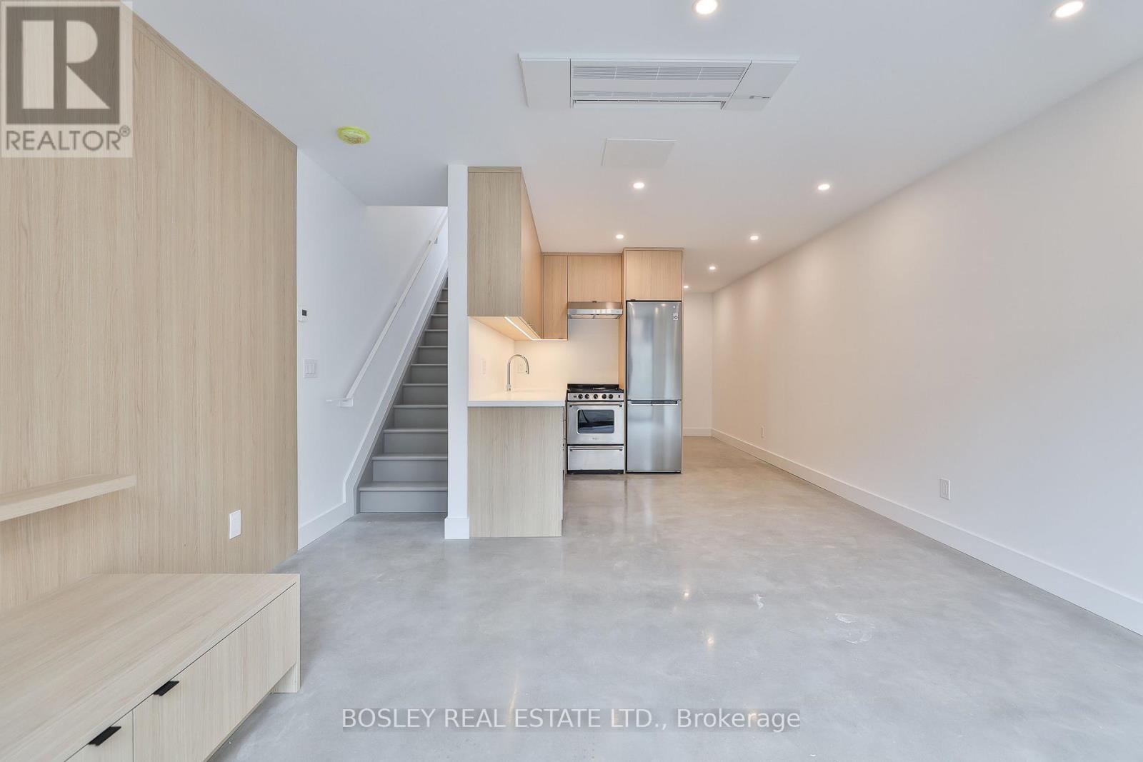 Laneway - 1404 Dufferin Street, Toronto, Ontario  M6H 4C8 - Photo 13 - W13776094