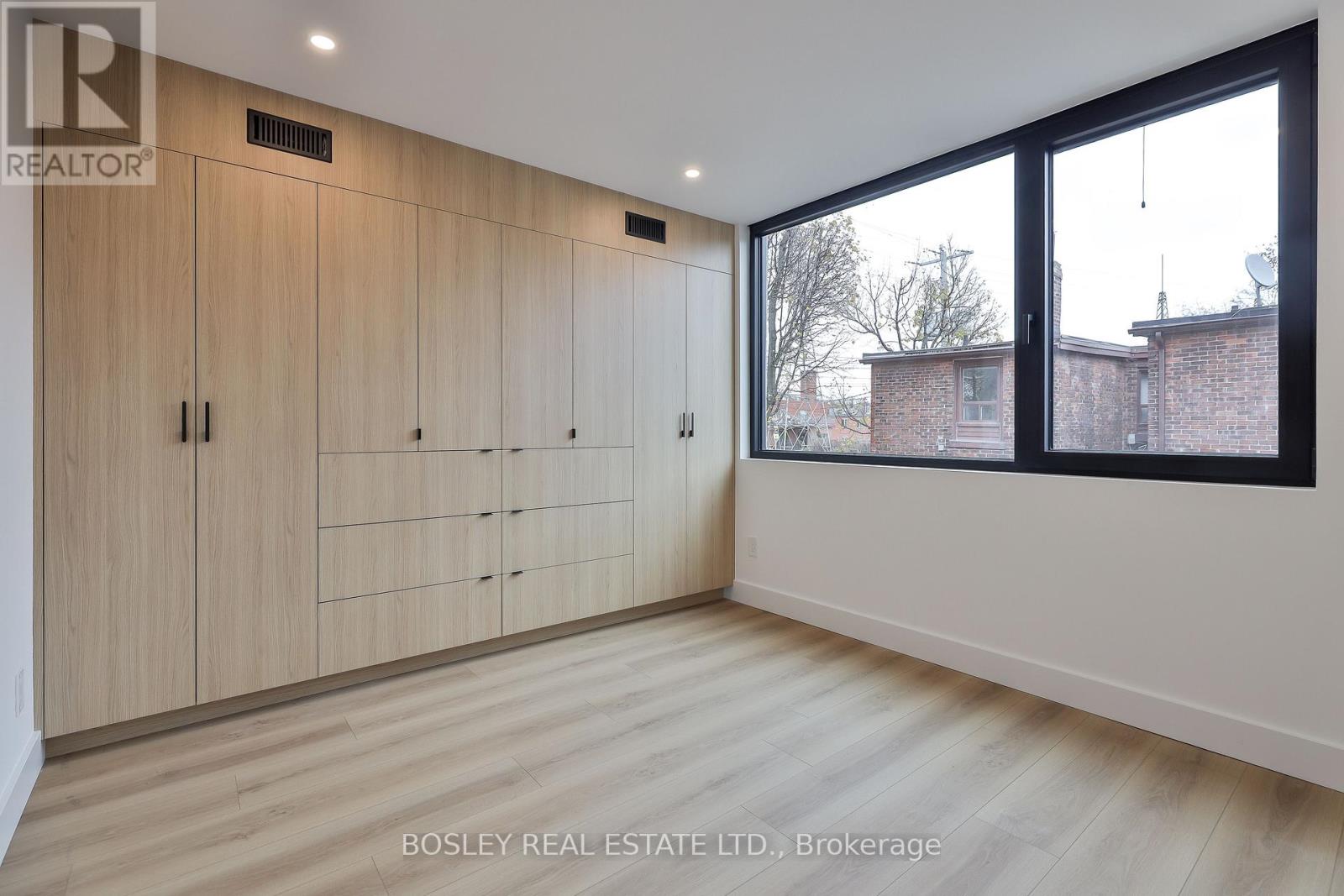 Laneway - 1404 Dufferin Street, Toronto, Ontario  M6H 4C8 - Photo 20 - W13776094