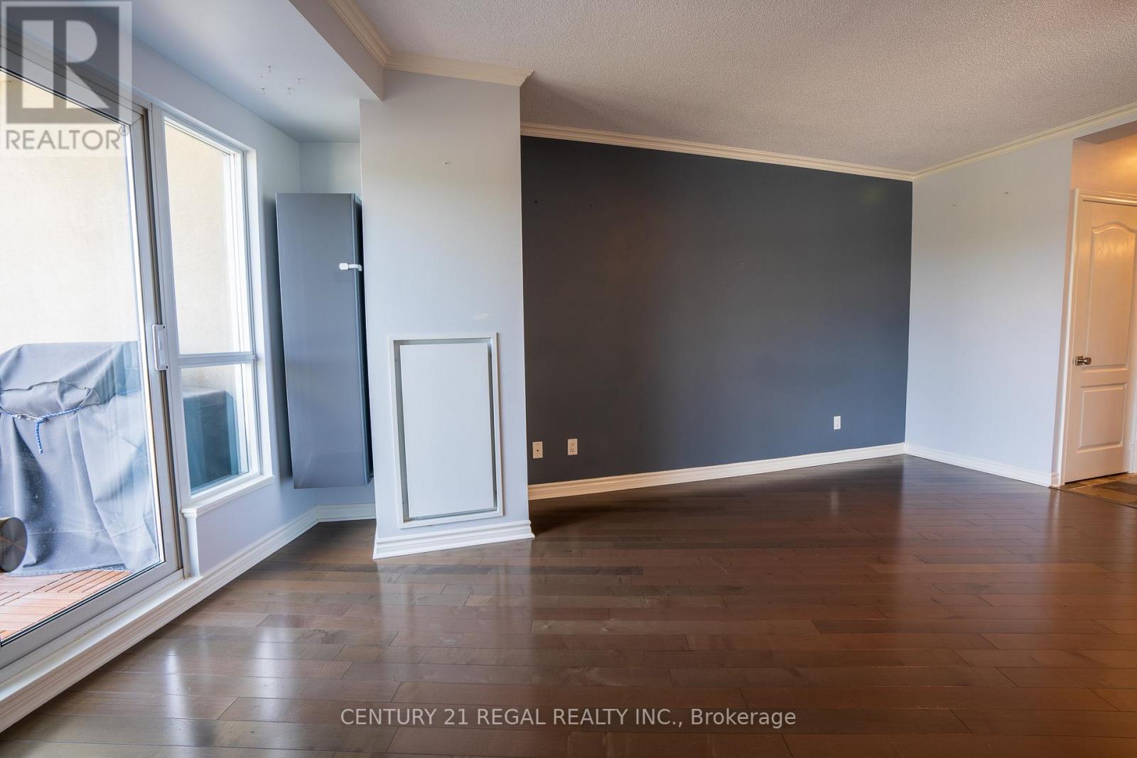 709 - 2111 Lake Shore Blvd Boulevard W, Toronto, Ontario  M8V 4B2 - Photo 5 - W13776112