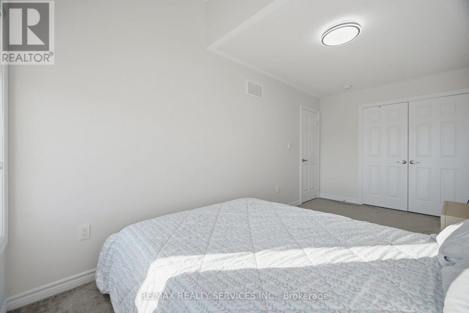 33 Sparrowbrook Street, Caledon, Ontario  L7C 4G8 - Photo 34 - W13776114