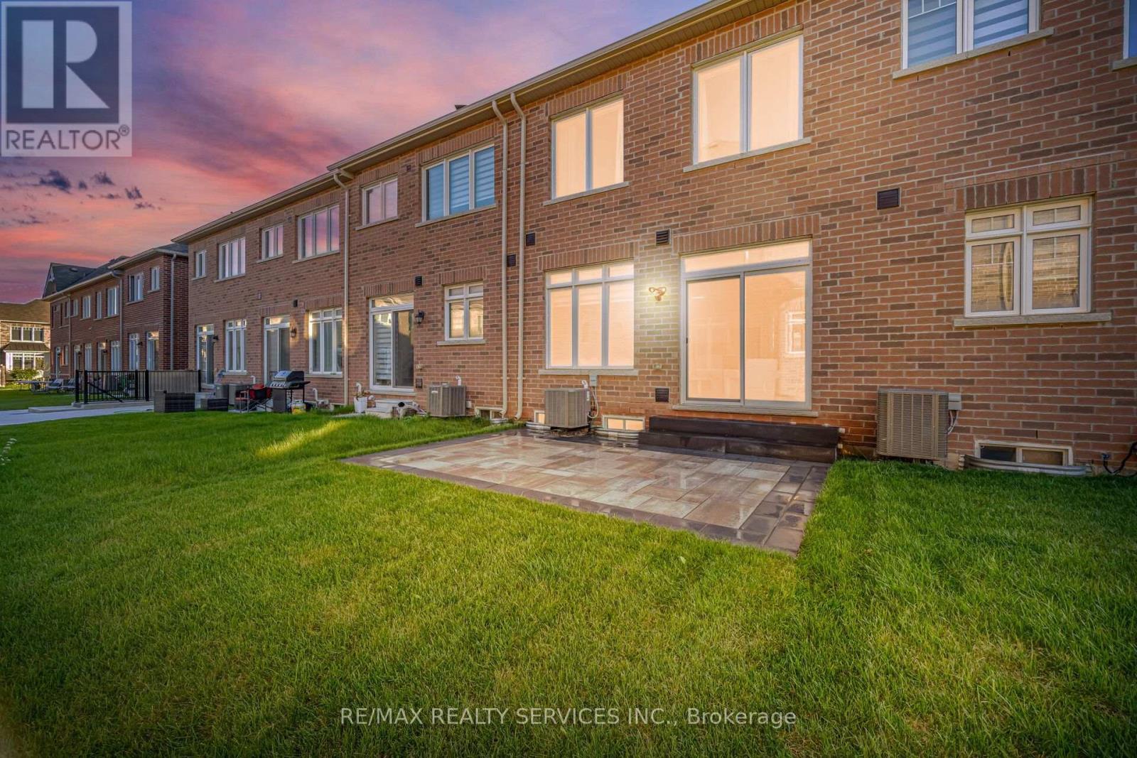 33 Sparrowbrook Street, Caledon, Ontario  L7C 4G8 - Photo 41 - W13776114