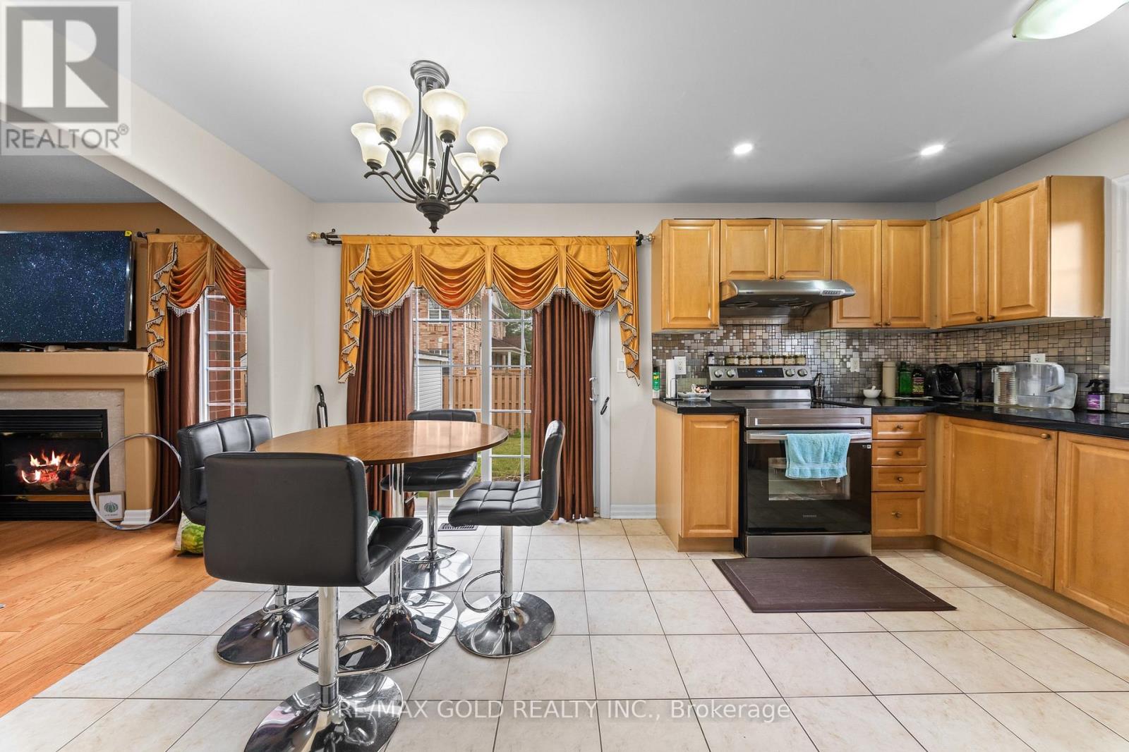 1 Slipneedle Street, Brampton, Ontario  L6S 6L4 - Photo 12 - W13776130
