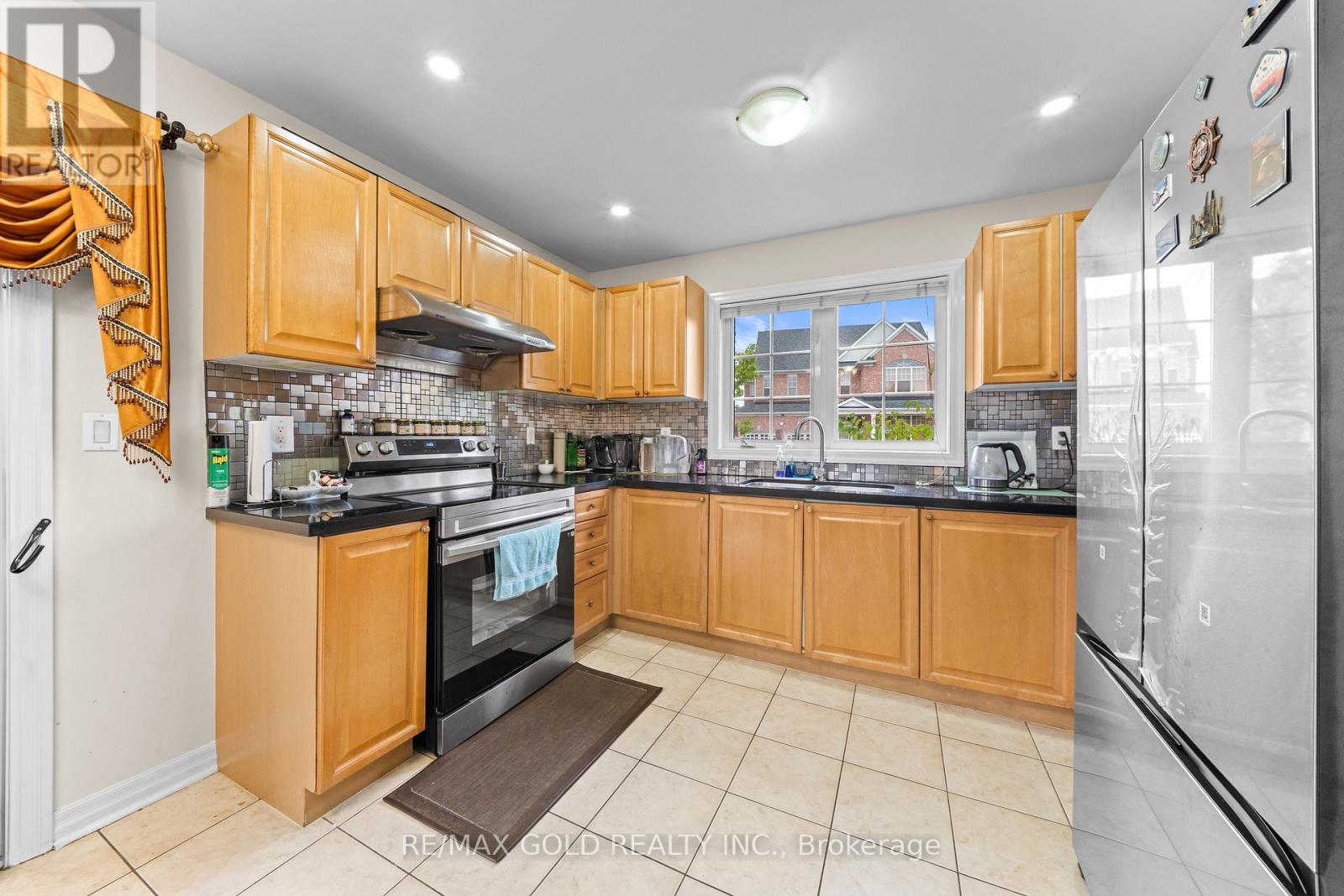 1 Slipneedle Street, Brampton, Ontario  L6S 6L4 - Photo 13 - W13776130