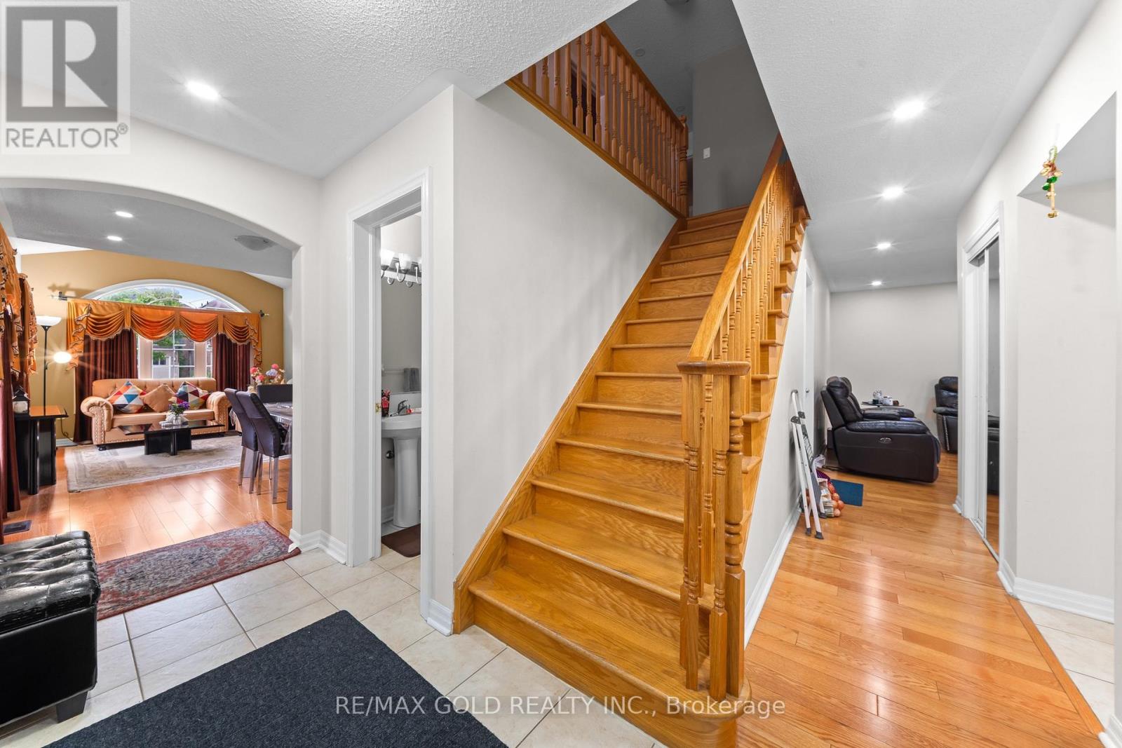 1 Slipneedle Street, Brampton, Ontario  L6S 6L4 - Photo 7 - W13776130