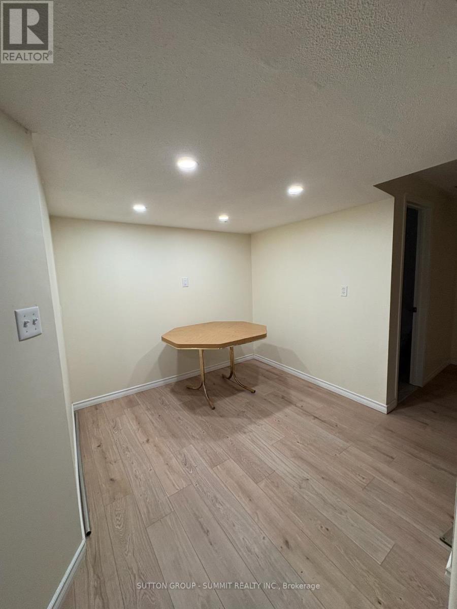 40 Jay Street, Brampton, Ontario  L6Z 3V5 - Photo 9 - W13776138