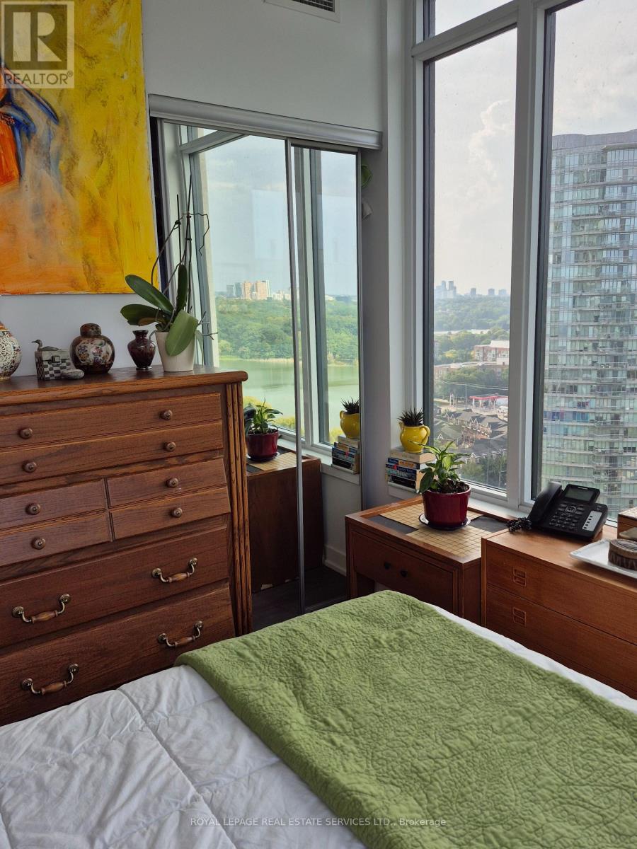 2302 - 1926 Lake Shore Boulevard W, Toronto, Ontario  M6S 1A1 - Photo 13 - W13776152