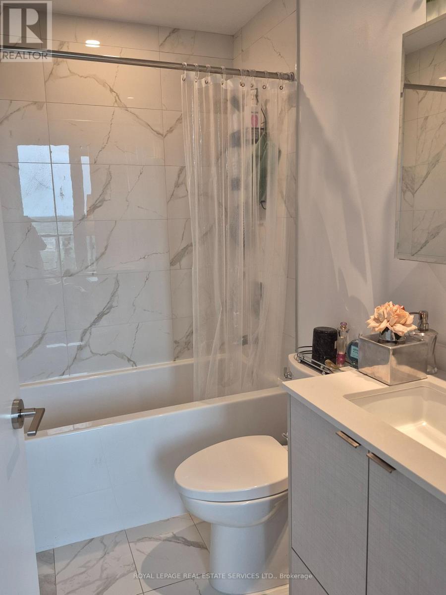 2302 - 1926 Lake Shore Boulevard W, Toronto, Ontario  M6S 1A1 - Photo 17 - W13776152