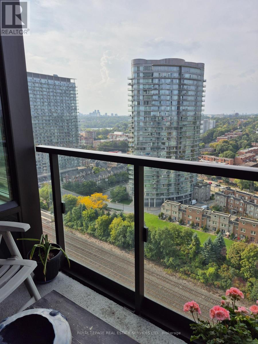 2302 - 1926 Lake Shore Boulevard W, Toronto, Ontario  M6S 1A1 - Photo 24 - W13776152