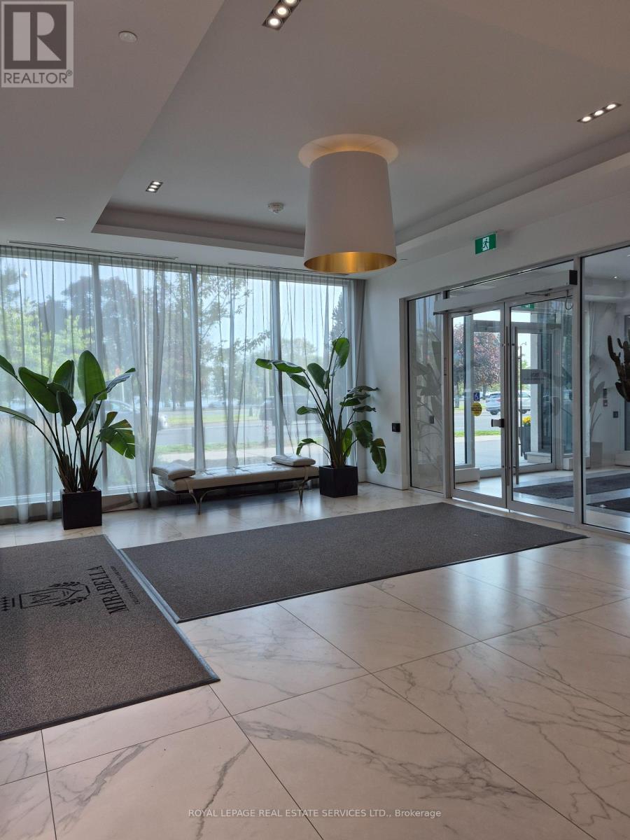 2302 - 1926 Lake Shore Boulevard W, Toronto, Ontario  M6S 1A1 - Photo 3 - W13776152