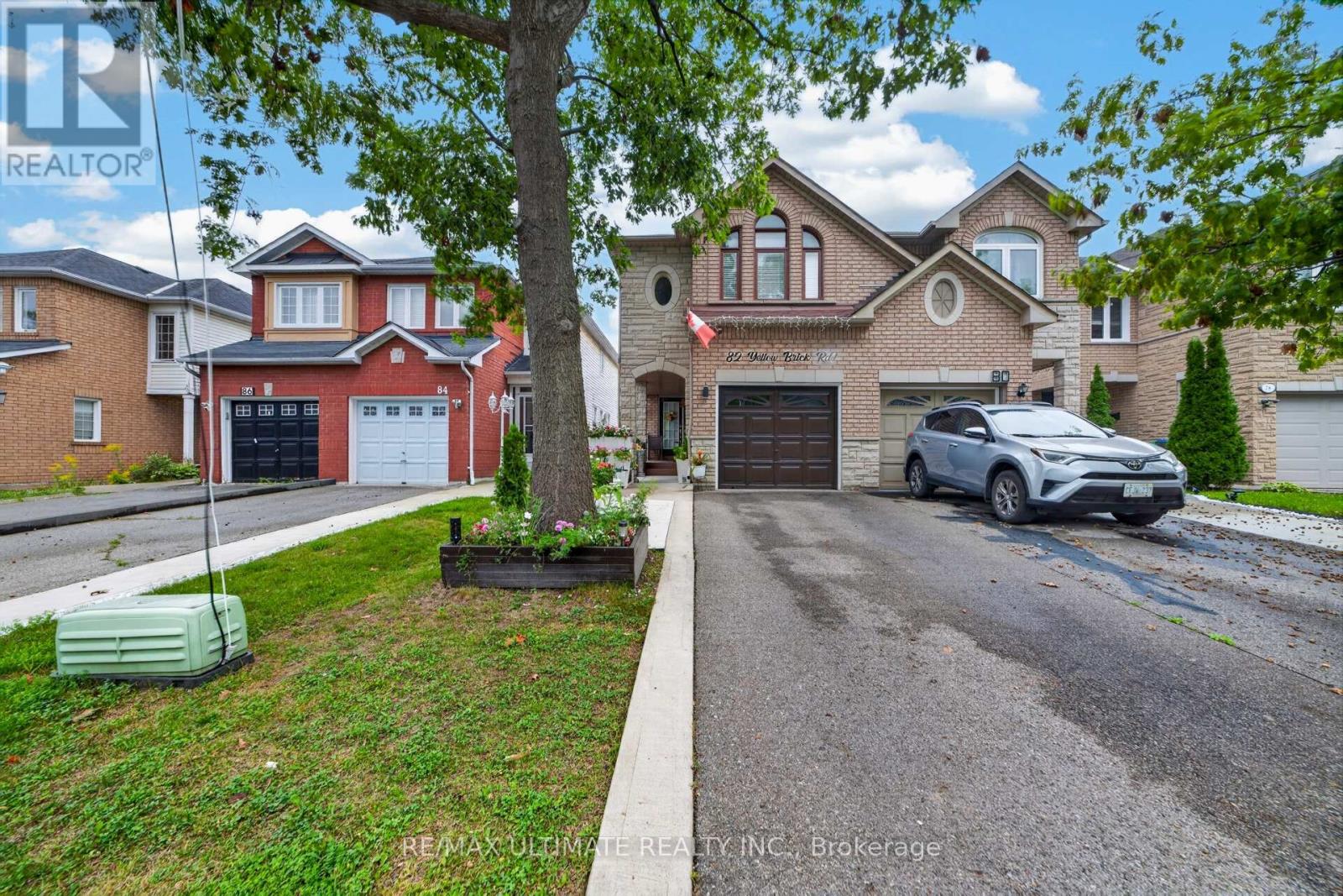 82 Yellow Brick Road, Brampton, Ontario  L6V 4L1 - Photo 1 - W13776174