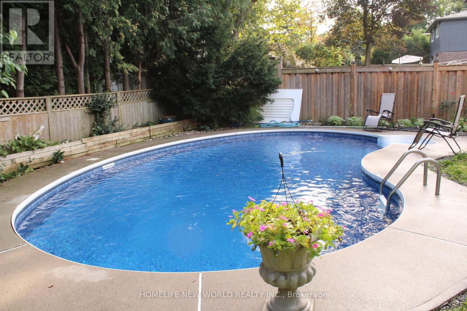 530 Rouge Hills Drive, Toronto, Ontario  M1C 2Z8 - Photo 46 - E13772496