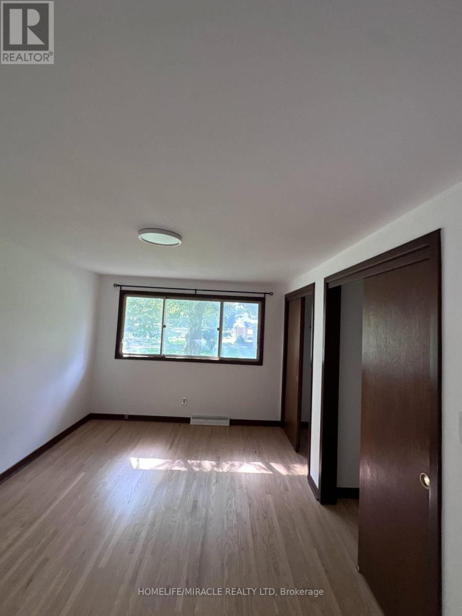 6511 Dorchester Road, Niagara Falls, Ontario  L2G 5T6 - Photo 5 - X13757790