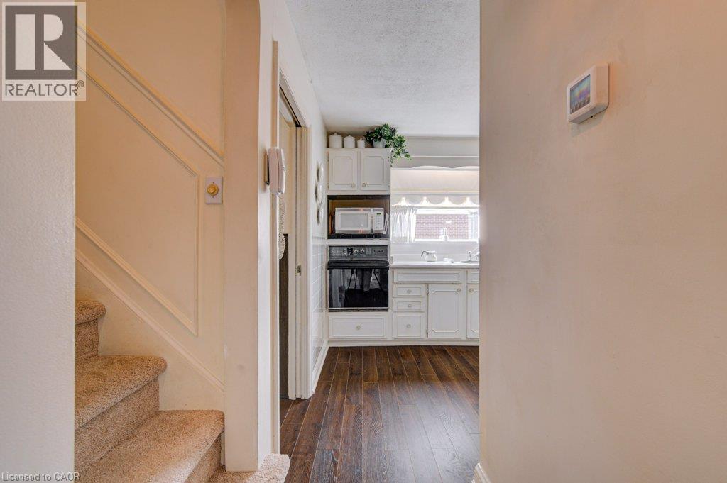 161 E Bridgeport Road E, Waterloo, Ontario  N2J 2K3 - Photo 14 - 40861508