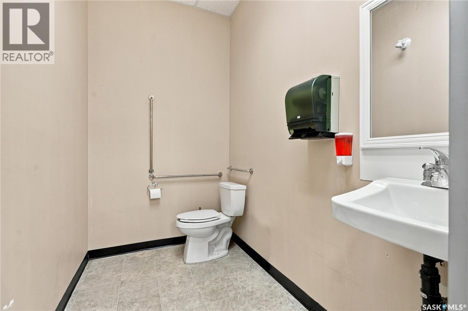 3 415 115th STREET E photo 12
