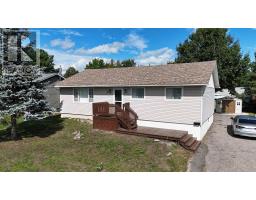 39 Blackwell RD, Elliot Lake, Ontario