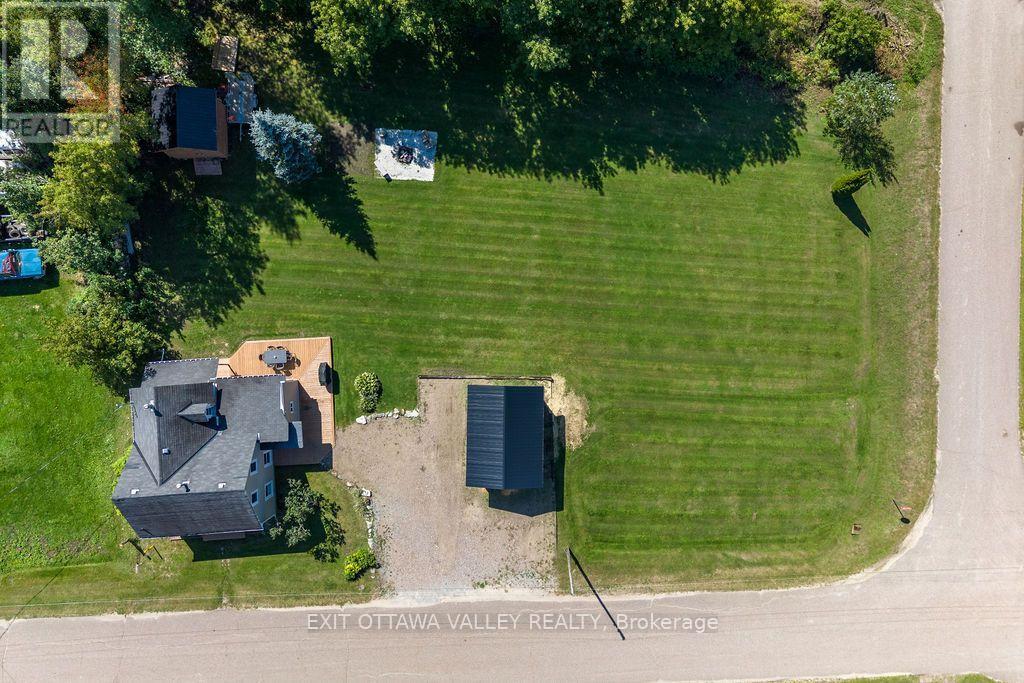 733 Calvin Road, Whitewater Region, Ontario  K0J 1Y0 - Photo 38 - X13776238