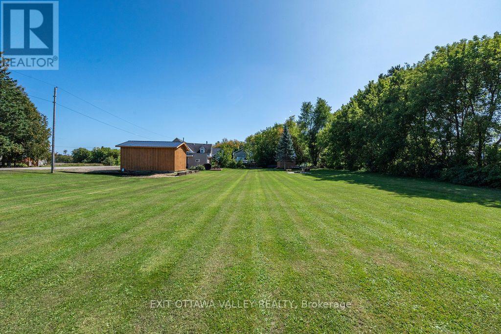 733 Calvin Road, Whitewater Region, Ontario  K0J 1Y0 - Photo 40 - X13776238