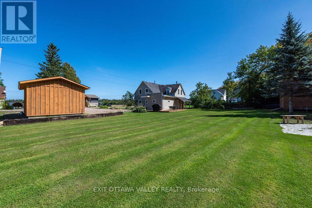 733 Calvin Road, Whitewater Region, Ontario  K0J 1Y0 - Photo 41 - X13776238