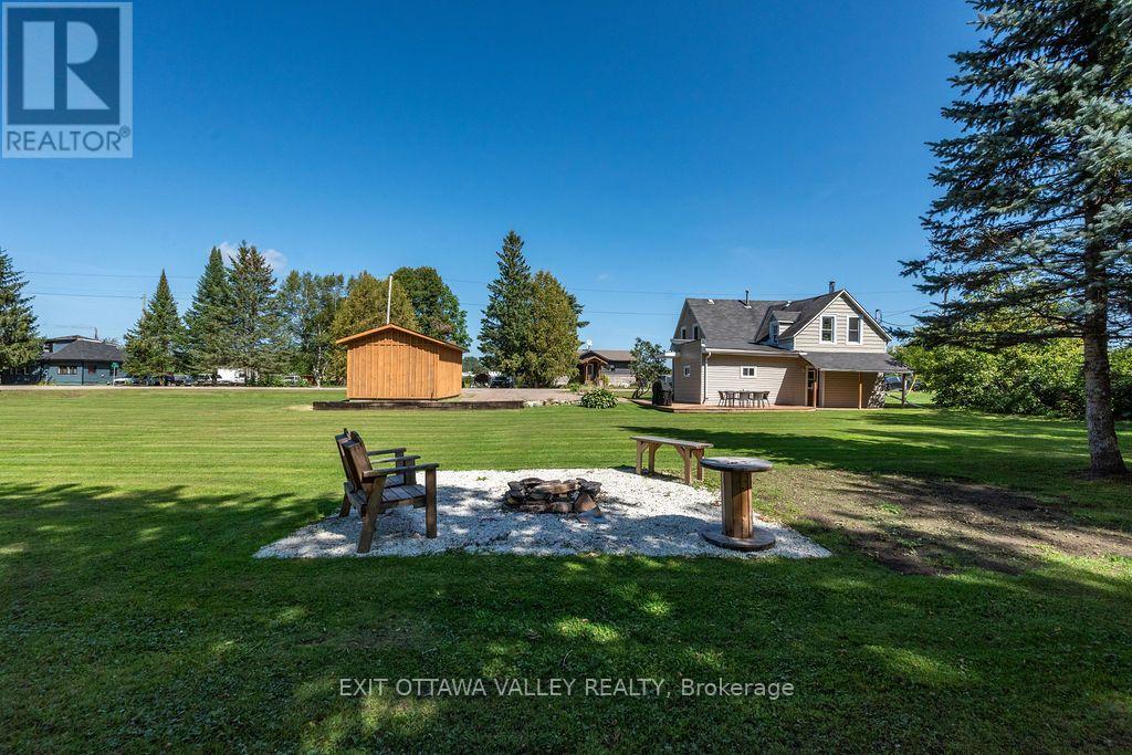 733 Calvin Road, Whitewater Region, Ontario  K0J 1Y0 - Photo 42 - X13776238