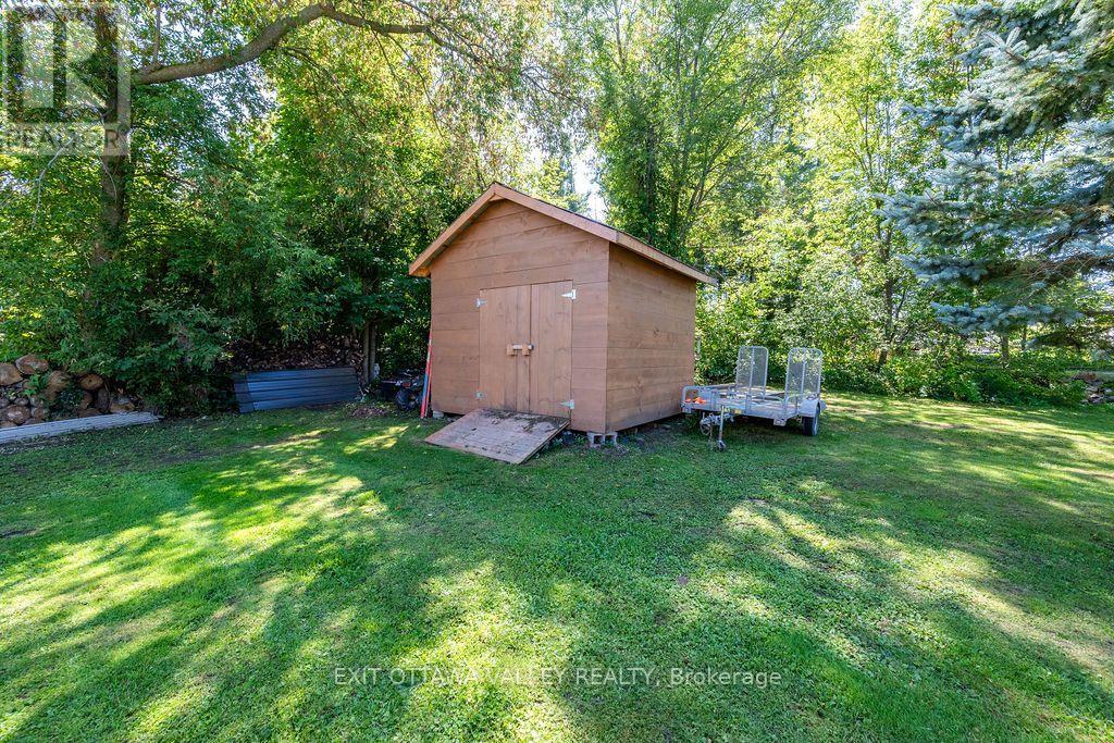 733 Calvin Road, Whitewater Region, Ontario  K0J 1Y0 - Photo 47 - X13776238