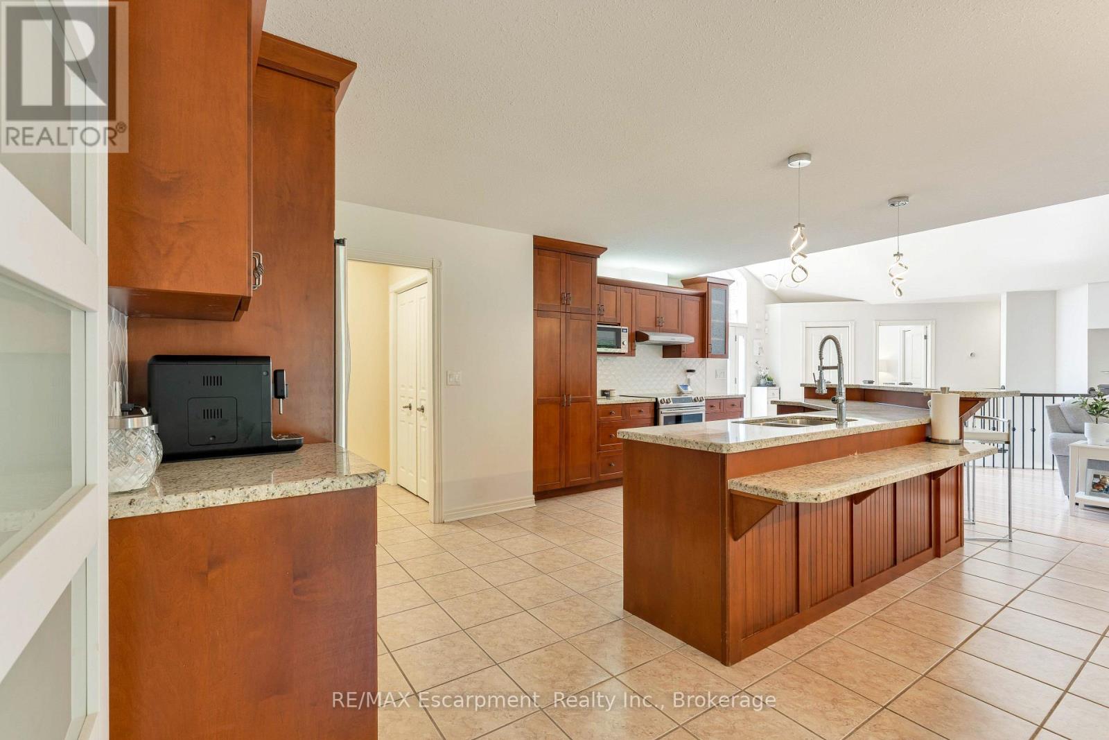 31 Alder Crescent, Pelham, Ontario  L0S 1C0 - Photo 13 - X13774428