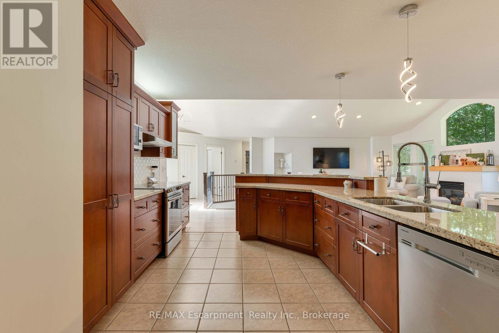 31 Alder Crescent, Pelham, Ontario  L0S 1C0 - Photo 15 - X13774428