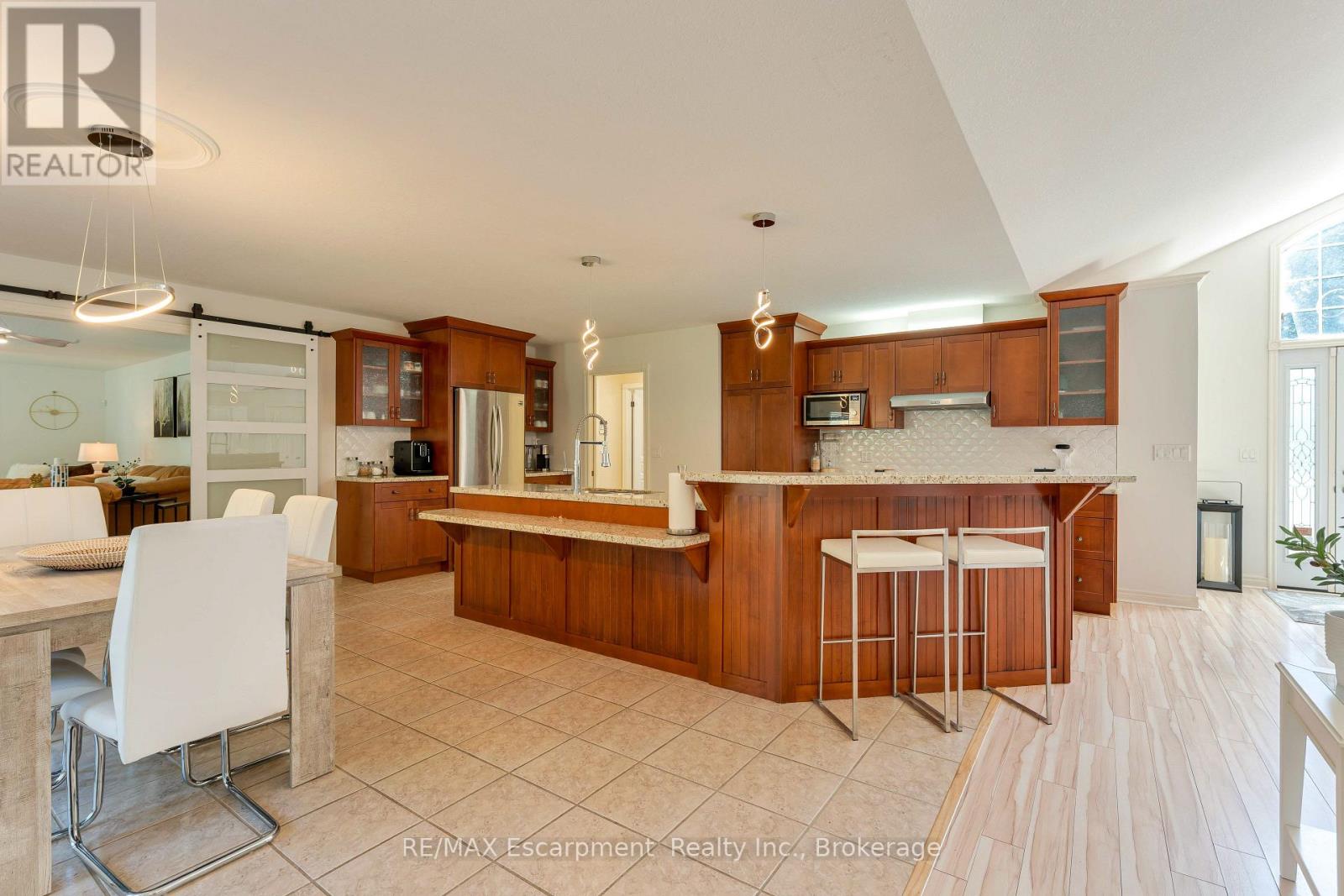 31 Alder Crescent, Pelham, Ontario  L0S 1C0 - Photo 19 - X13774428