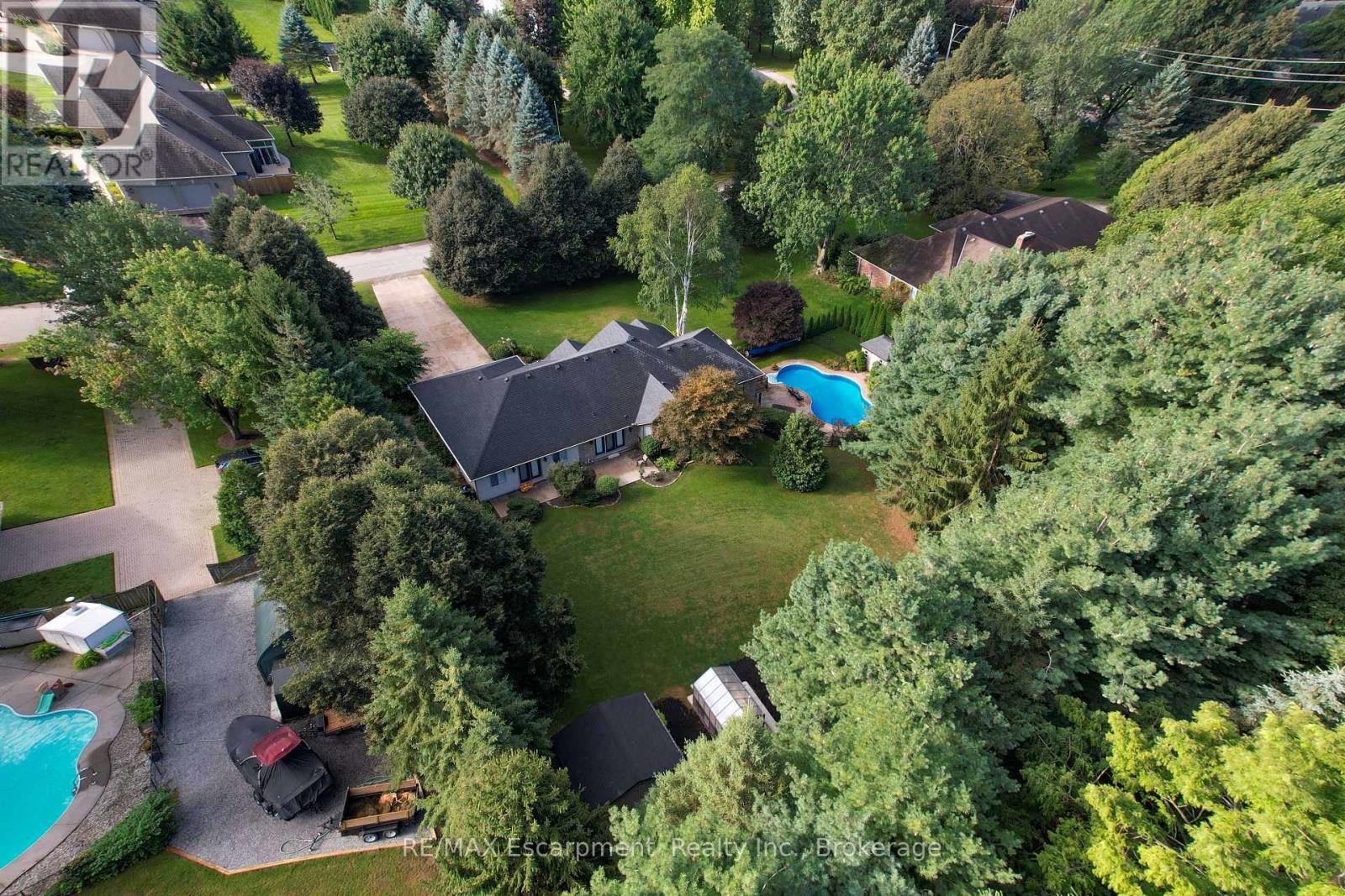 31 Alder Crescent, Pelham, Ontario  L0S 1C0 - Photo 38 - X13774428