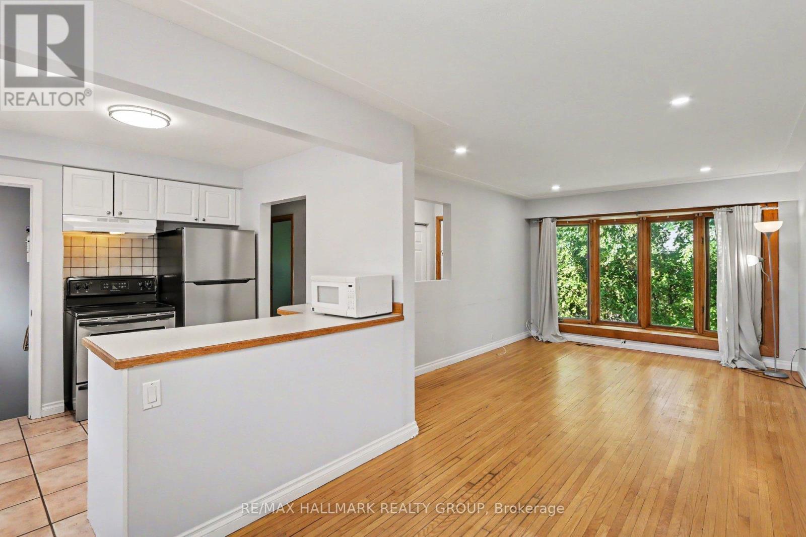2067 Bangor Street, Ottawa, Ontario  K1G 2X6 - Photo 8 - X13776220