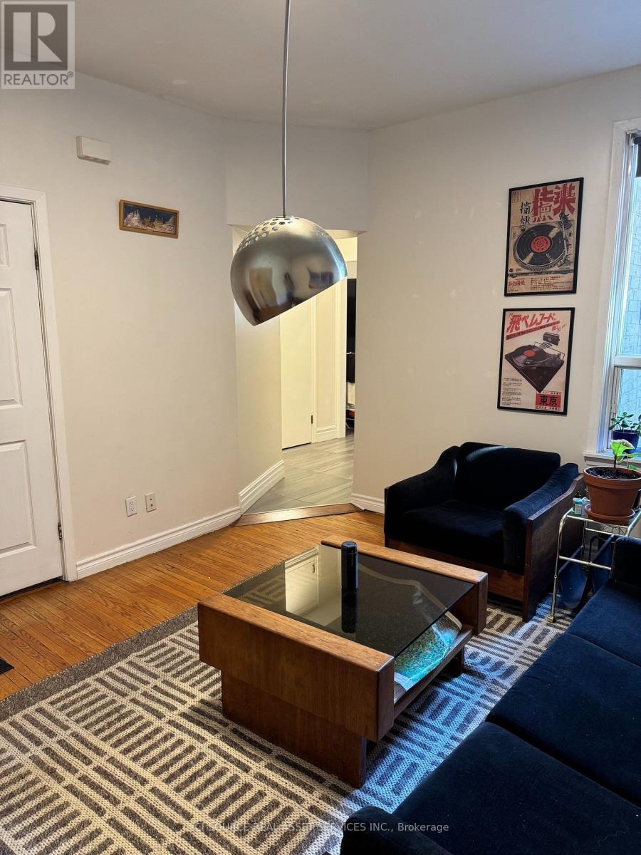 Main Floor - 52 Grove Avenue, Toronto, Ontario  M6J 3B6 - Photo 2 - C13776218