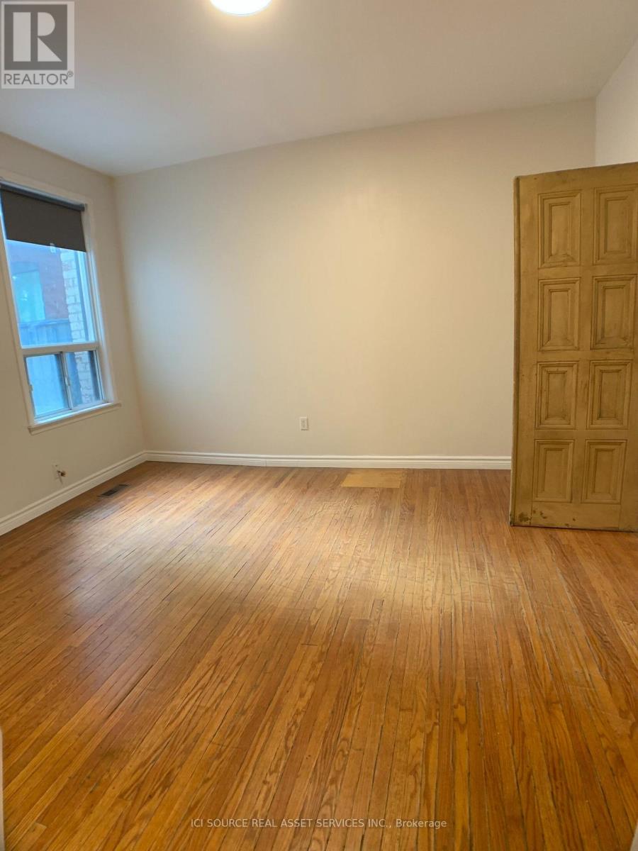 Main Floor - 52 Grove Avenue, Toronto, Ontario  M6J 3B6 - Photo 4 - C13776218