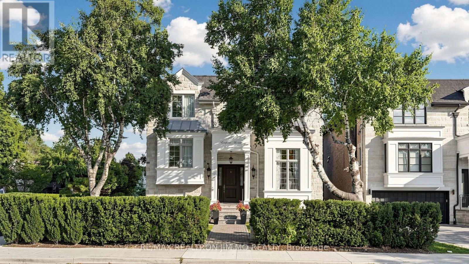 189 EMPRESS AVENUE, Toronto, Ontario
