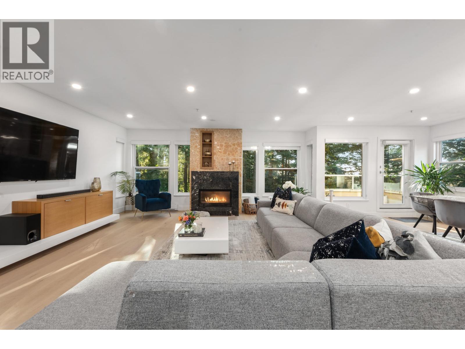11 2425 Edgemont Boulevard, North Vancouver, British Columbia  V7P 2L2 - Photo 16 - R3164676