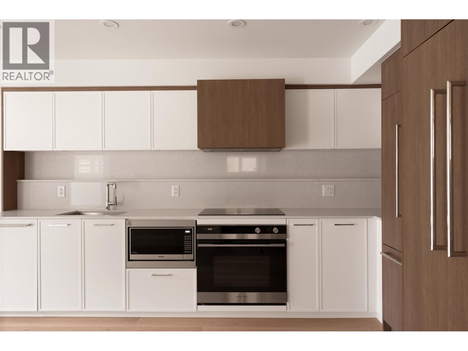 108 378 W 45th Avenue, Vancouver, British Columbia  V5Y 0P6 - Photo 2 - R3164686