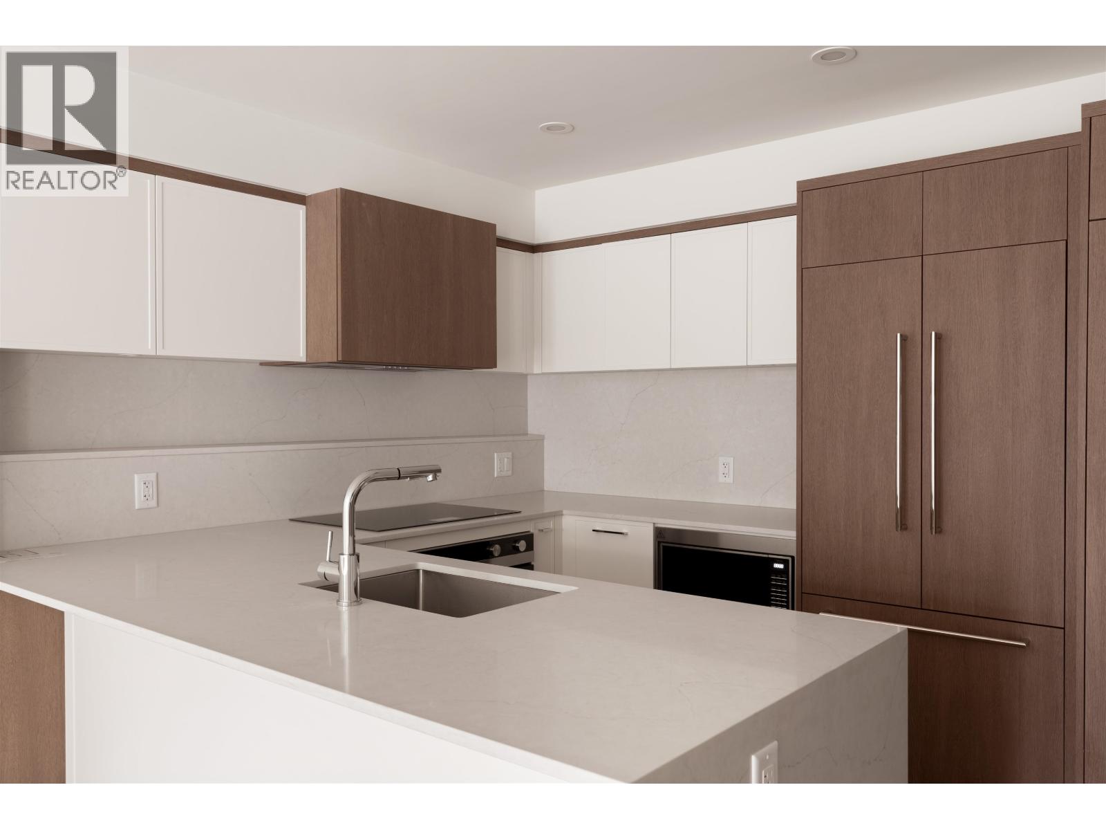 152 408 W 45th Avenue, Vancouver, British Columbia  V5Y 0P6 - Photo 2 - R3164688