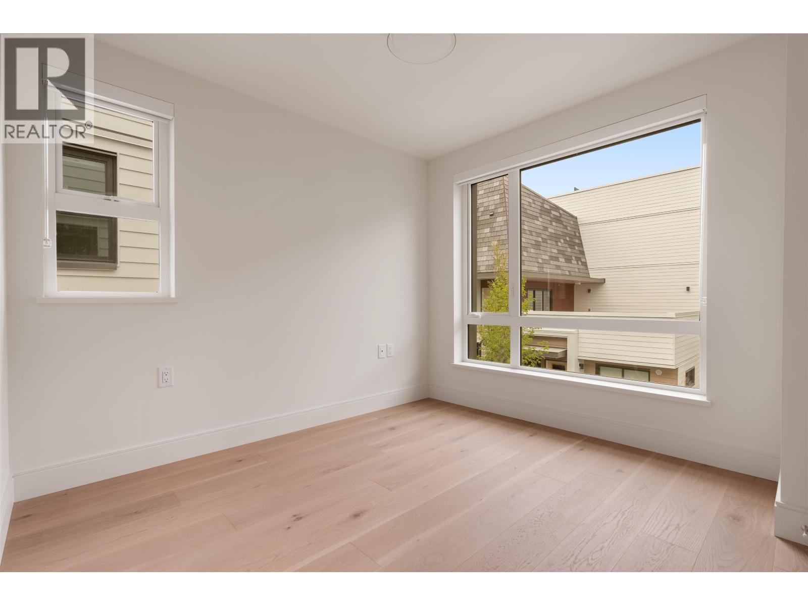 386 W 45th Avenue, Vancouver, British Columbia  V5Y 0P6 - Photo 5 - R3164689