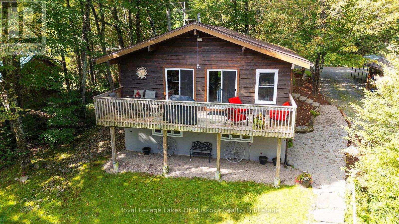 1053 Atkins Lake Road, Bracebridge, Ontario  P1L 1W9 - Photo 2 - X13776234